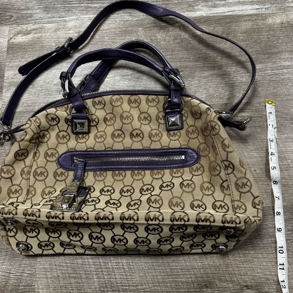 Michael Kors Calista Large Satchel Purse - Picture 6 of 8